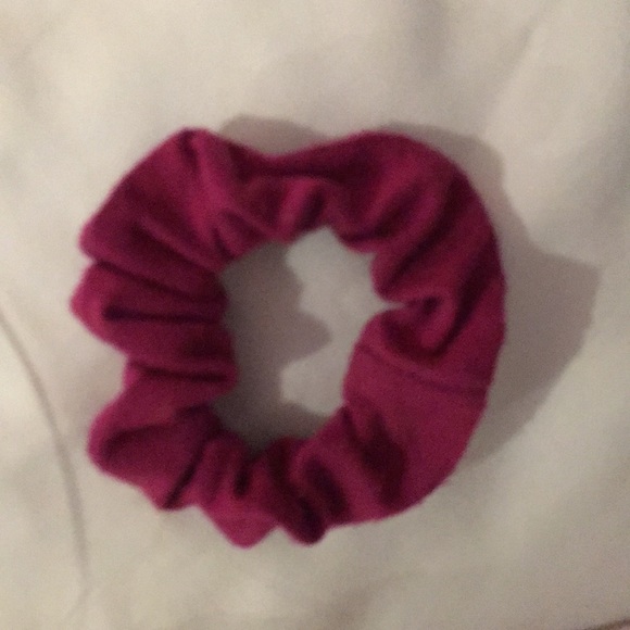 A burgundy scrunchie - Picture 3 of 3